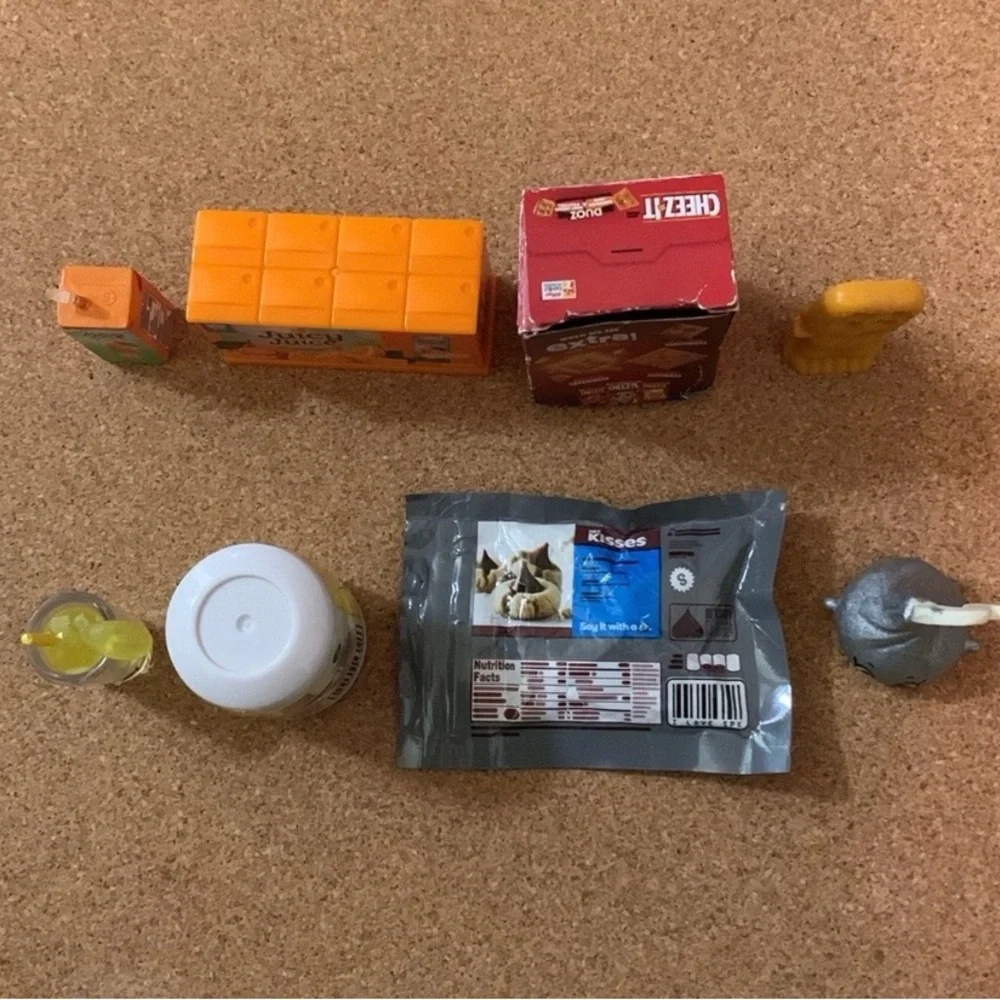 Mini Brands Shopkins Lot-Hershey’s, Funfetti, Popsicle,Cake,Juice,Cheez-It